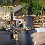 Отель Restaurant L'aubergade 3*